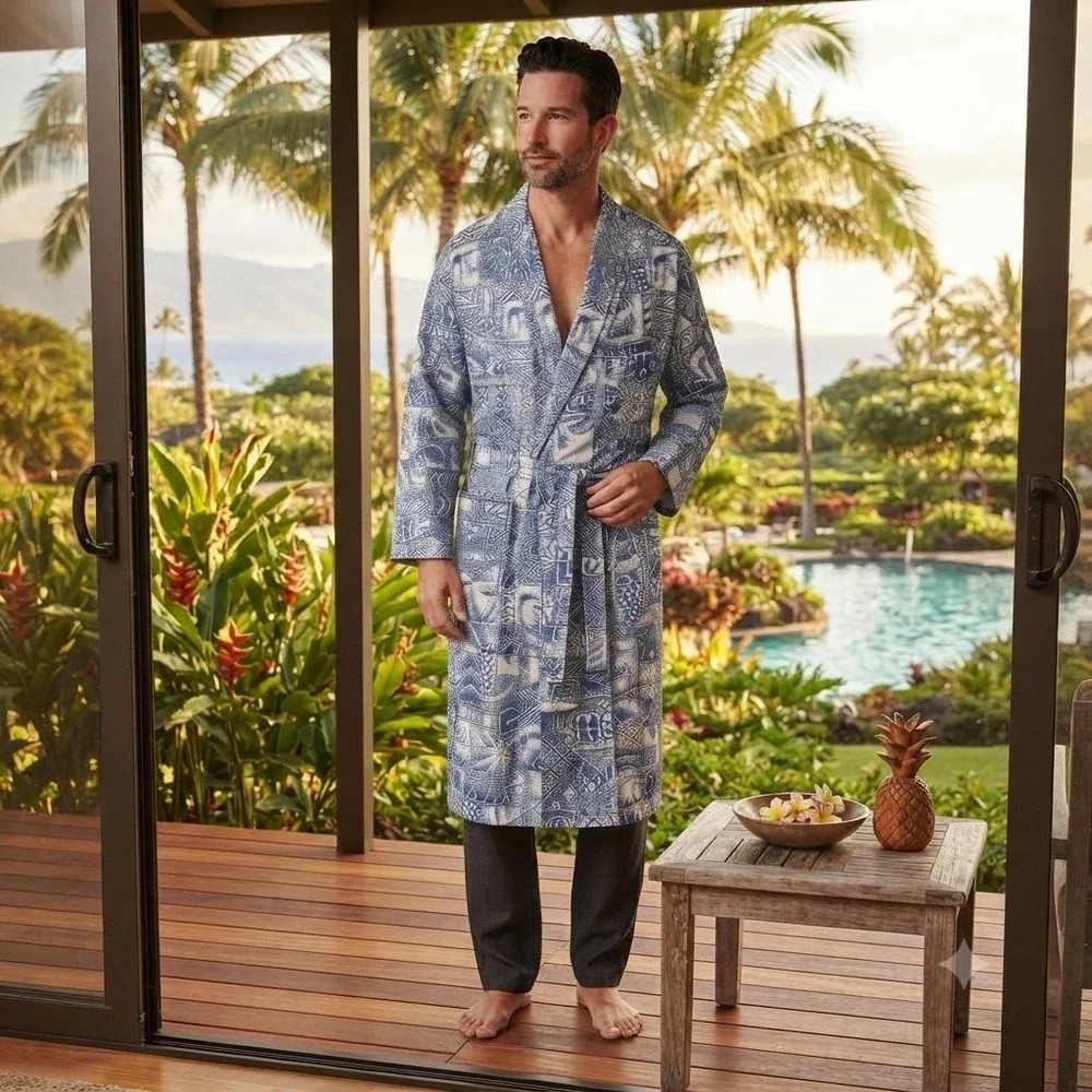 Kilohana Clothing Co Mens Blue White Hawaiian Tapa Print Cotton Robe Made Hawaii